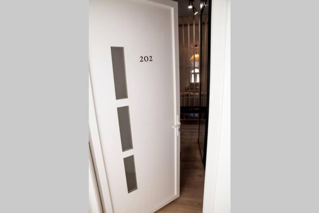 T2 Au Calme , Centre Historique , Entree Autonome Montelimar